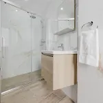 Seabreeze Flat 1 W Jacuzzi By Homely! Appartamento