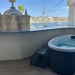 Appartamento Seabreeze Flat 1 W Jacuzzi By Homely! *