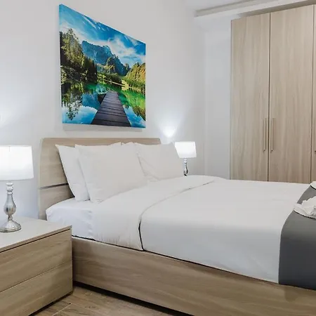 Seabreeze Flat 1 By Homely Malta!