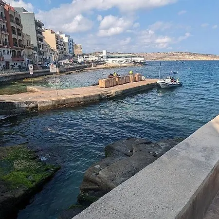 Apartment Seabreeze Flat 1 By Homely Malta! *