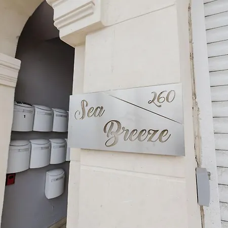 Seabreeze Flat 1 By Homely Malta! St. Paul's Bay