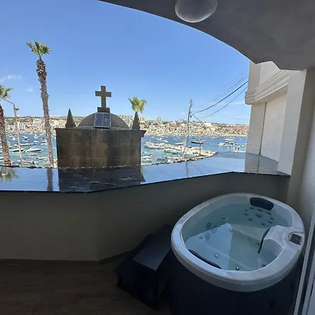 Apartamento Seabreeze Apartments Flat 1 W Jacuzzi By Homely! St. Paul's Bay